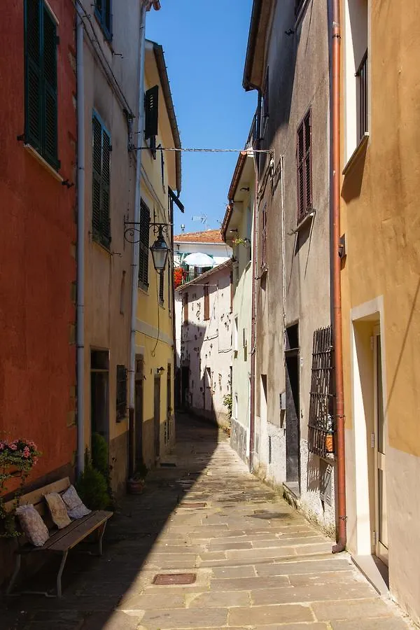 La Paganina Suite Carro Holiday home